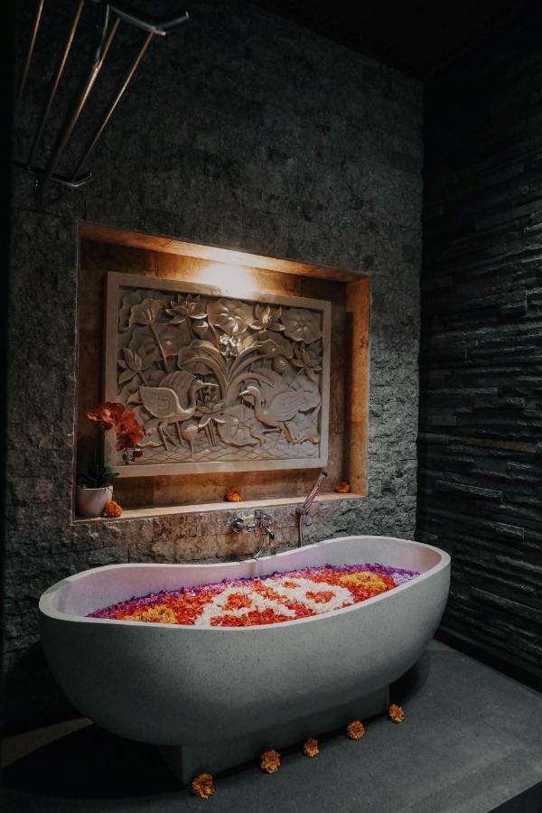 Ab Ubud Luxury Villa Exteriör bild