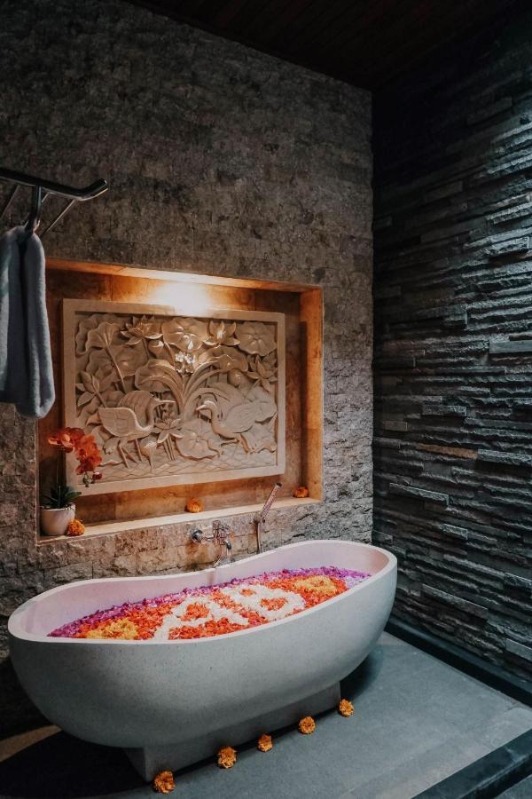 Ab Ubud Luxury Villa Exteriör bild