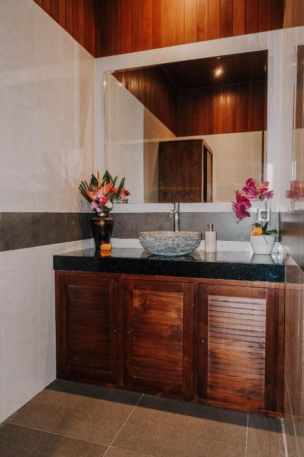 Ab Ubud Luxury Villa Exteriör bild