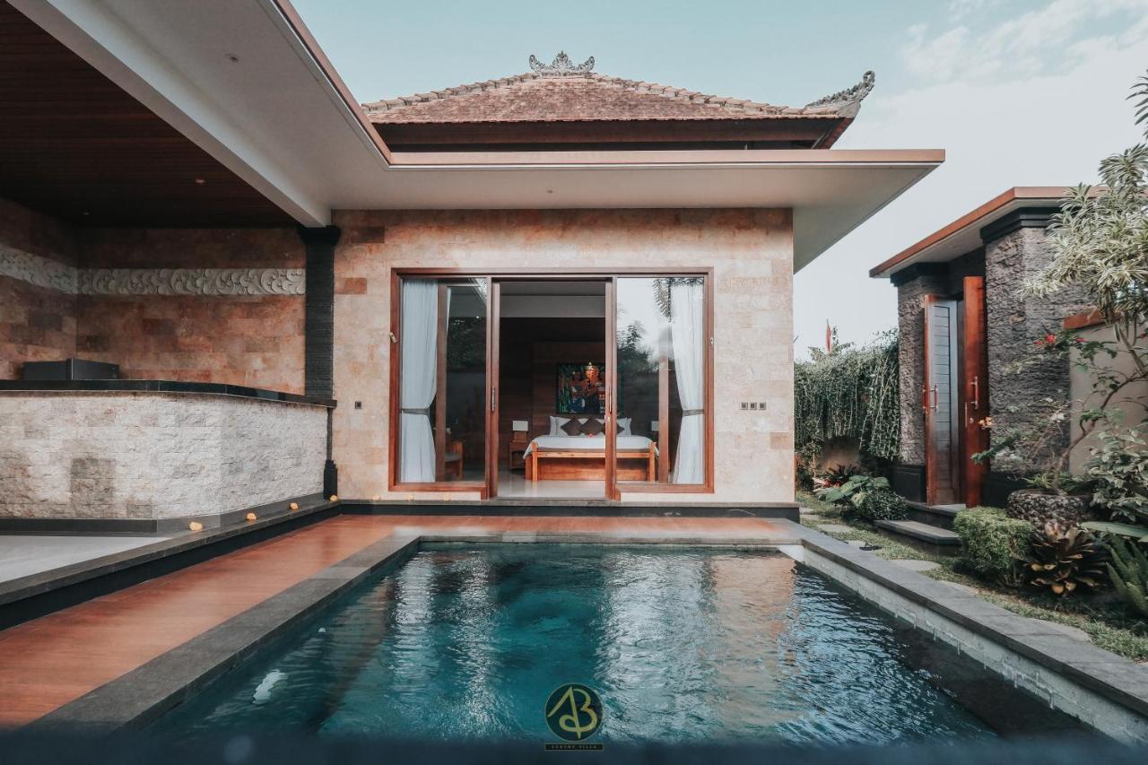 Ab Ubud Luxury Villa Exteriör bild